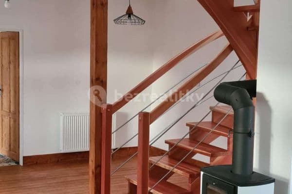 house to rent, 69 m², Zahradní, Kostelec nad Černými lesy house to rent, 69 m², Zahradní, Kostelec nad Černými lesy