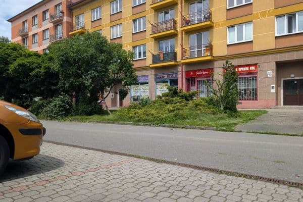 non-residential property to rent, 76 m², Čapkova, non-residential property to rent, 76 m², Čapkova,