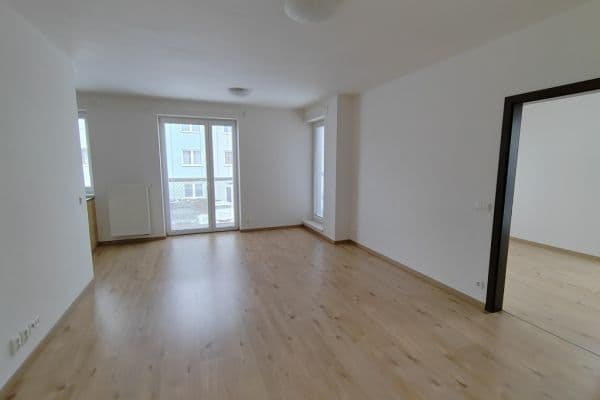 1 bedroom with open-plan kitchen flat to rent, 53 m², Jihlava 1 bedroom with open-plan kitchen flat to rent, 53 m², Jihlava