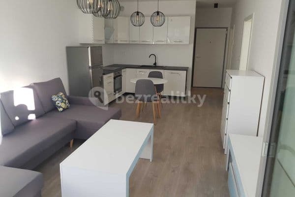 1 bedroom with open-plan kitchen flat to rent, 48 m², Hraničná, Ružinov, Bratislavský Region
