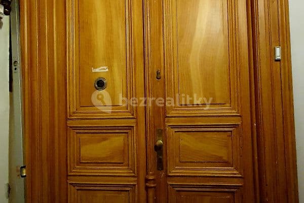 Studio flat to rent, 30 m², Křižíkova, Hlavní město Praha Studio flat to rent, 30 m², Křižíkova, Hlavní město Praha