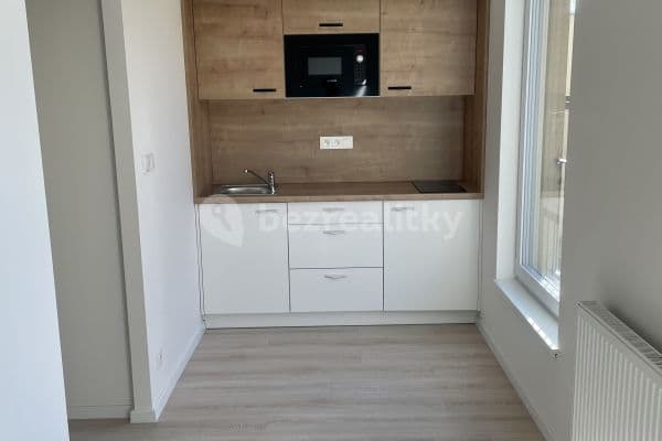 Studio flat to rent, 23 m², Poděbradská, Hlavní město Praha Studio flat to rent, 23 m², Poděbradská, Hlavní město Praha