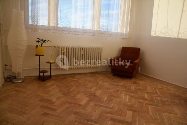 3 bedroom flat to rent, 72 m², Loosova, Brno