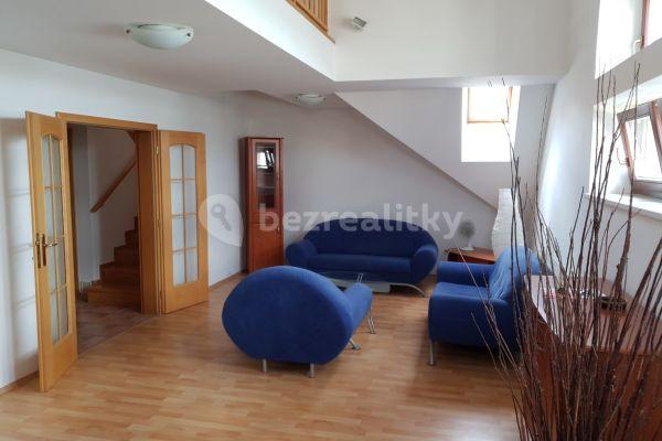 1 bedroom with open-plan kitchen flat to rent, 97 m², Baranova, 