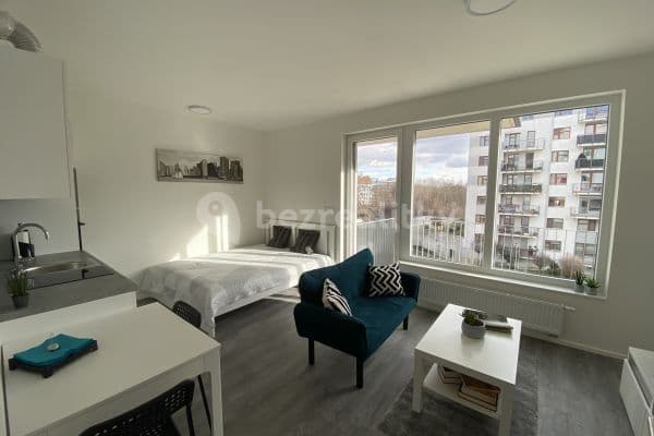 Studio flat to rent, 28 m², Ocelářská, Hlavní město Praha Studio flat to rent, 28 m², Ocelářská, Hlavní město Praha