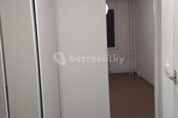 1 bedroom with open-plan kitchen flat to rent, 45 m², Chabařovická, Hlavní město Praha