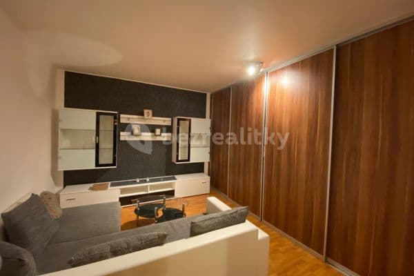 2 bedroom flat to rent, 43 m², Drobného, Dúbravka, Bratislavský Region