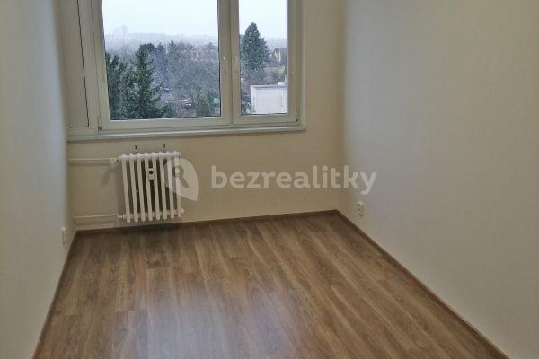 2 bedroom with open-plan kitchen flat to rent, 63 m², Rezlerova, Hlavní město Praha