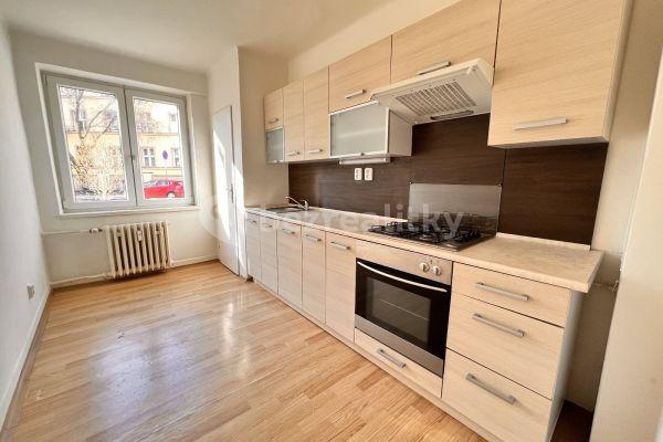 3 bedroom flat to rent, 76 m², Na Bělidle, 