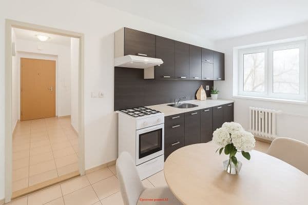 4 bedroom flat to rent, 85 m², Československé armády, 4 bedroom flat to rent, 85 m², Československé armády,