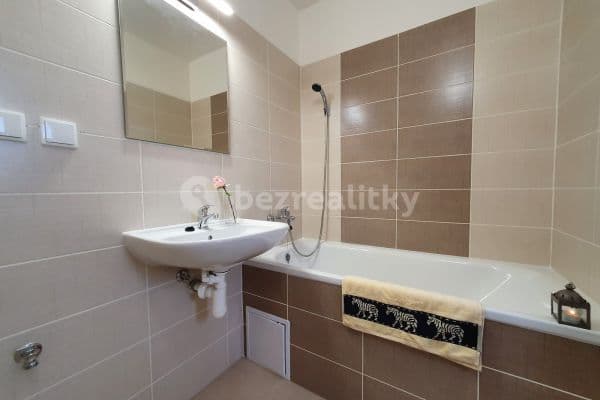 2 bedroom flat to rent, 54 m², Hlavní třída, 2 bedroom flat to rent, 54 m², Hlavní třída,