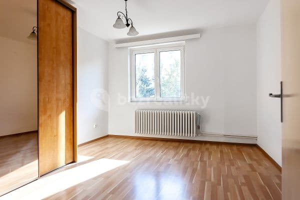 2 bedroom flat to rent, 42 m², Mirošovická, Prague, Prague