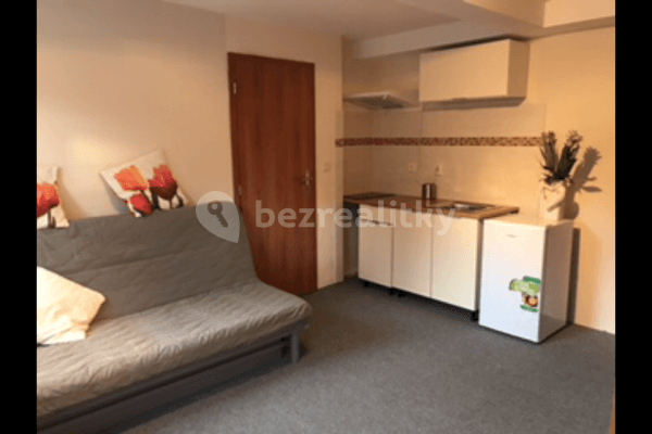 Small studio flat to rent, 21 m², K Ovčínu, Hlavní město Praha Small studio flat to rent, 21 m², K Ovčínu, Hlavní město Praha