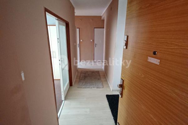 2 bedroom flat to rent, 56 m², Vítězslava Nezvala, Most, Ústecký Region