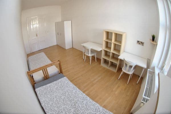 4 bedroom flat to rent, 110 m², Kunzova, Brno 4 bedroom flat to rent, 110 m², Kunzova, Brno