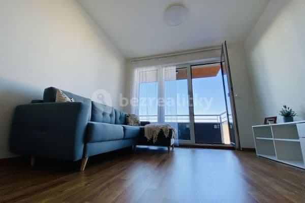 1 bedroom with open-plan kitchen flat to rent, 52 m², Do Zahrádek I, Praha