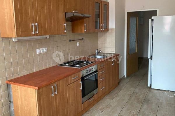 2 bedroom flat to rent, 81 m², Odborů, Prague, Prague