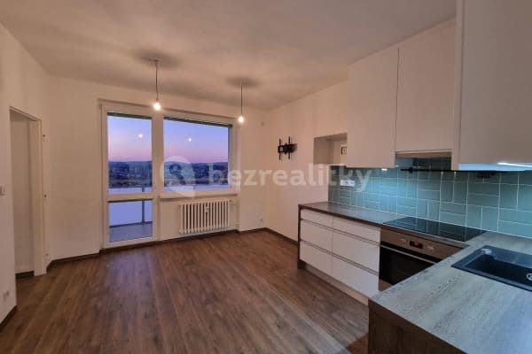 1 bedroom with open-plan kitchen flat to rent, 48 m², Bělohorská, Brno 1 bedroom with open-plan kitchen flat to rent, 48 m², Bělohorská, Brno