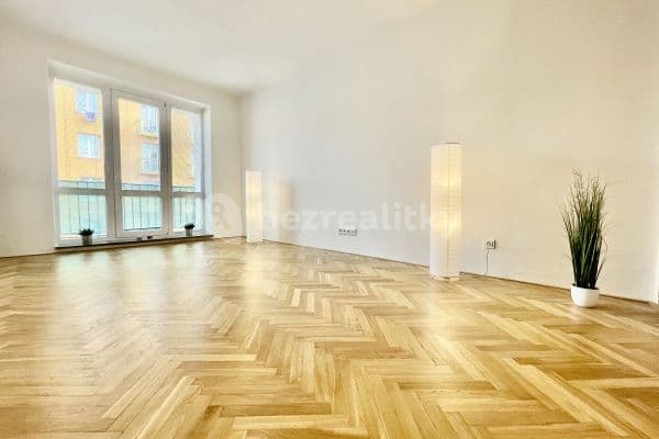 3 bedroom flat to rent, 79 m², W. A. Mozarta, Most 3 bedroom flat to rent, 79 m², W. A. Mozarta, Most