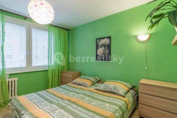 3 bedroom flat to rent, 74 m², Prague, Prague
