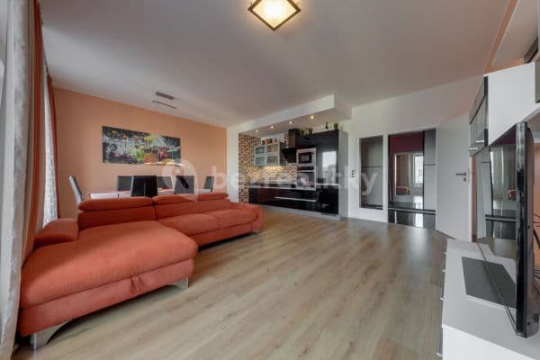 1 bedroom with open-plan kitchen flat to rent, 64 m², 1 bedroom with open-plan kitchen flat to rent, 64 m²,