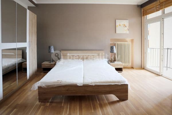 2 bedroom flat to rent, 64 m², Bratislava - mestská časť Staré Mesto, Bratislavský Region