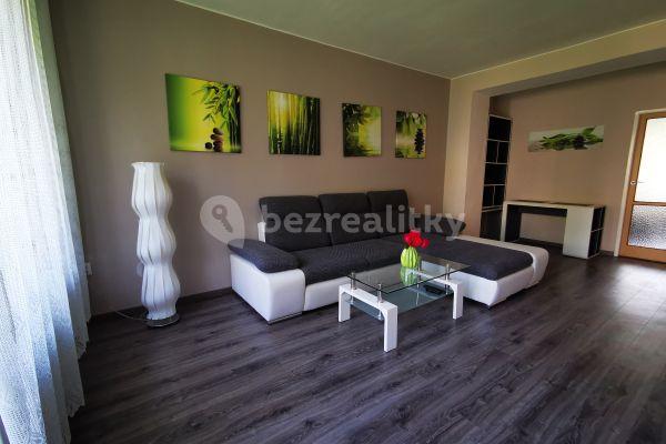 2 bedroom flat to rent, 56 m², Hlinky, 