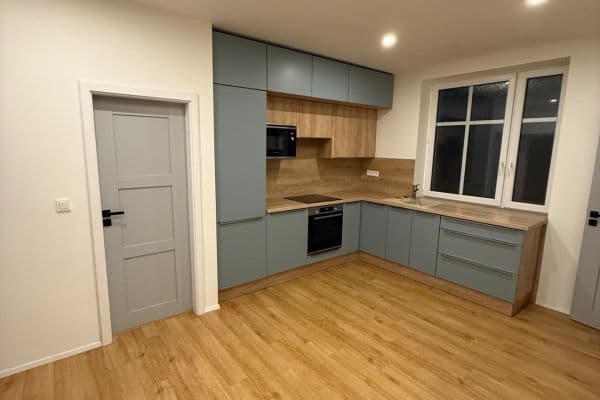 2 bedroom flat to rent, 63 m², Resslova, Ústí nad Labem 2 bedroom flat to rent, 63 m², Resslova, Ústí nad Labem