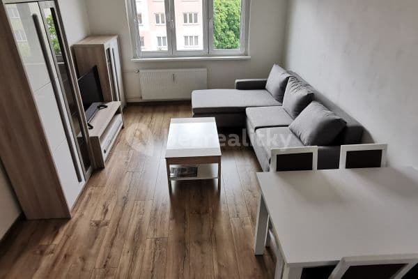 2 bedroom flat to rent, 56 m², Ostrov, Karlovarský Region
