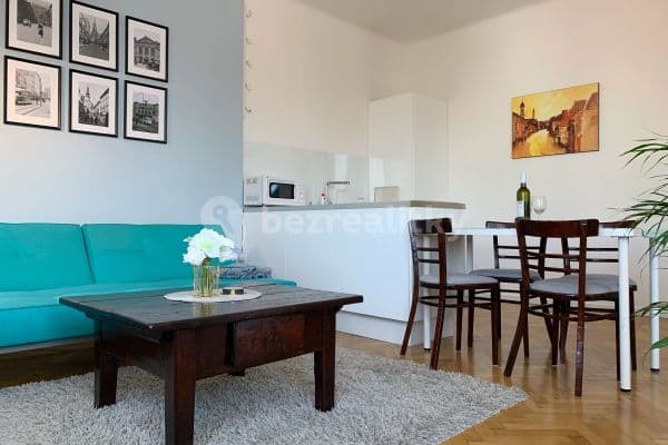3 bedroom flat to rent, 68 m², Bratislava - mestská časť Staré Mesto, Bratislavský Region