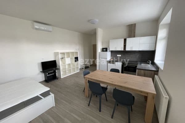 Studio flat to rent, 35 m², Kolískova, Studio flat to rent, 35 m², Kolískova,