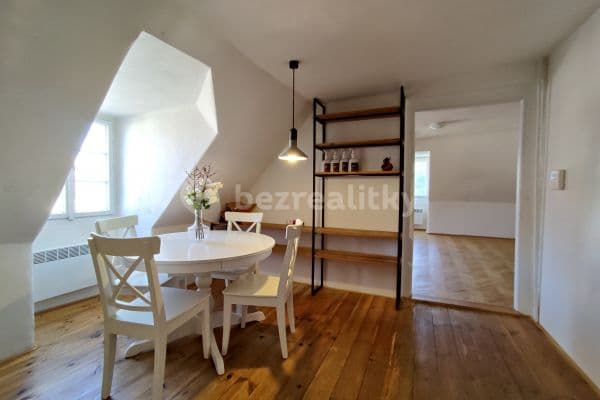 3 bedroom flat to rent, 80 m², Prague, Prague
