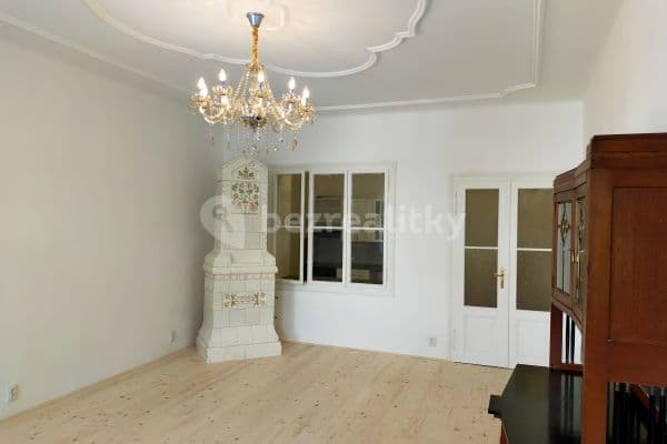 2 bedroom flat to rent, 71 m², náměstí Míru, Jindřichův Hradec 2 bedroom flat to rent, 71 m², náměstí Míru, Jindřichův Hradec