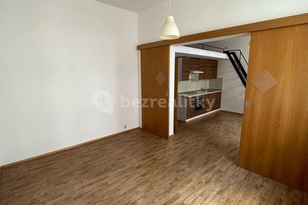 1 bedroom with open-plan kitchen flat for sale, 35 m², Cimburkova, Praha
