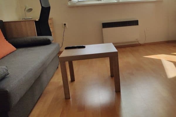 1 bedroom with open-plan kitchen flat to rent, 35 m², Střelničná, Praha 1 bedroom with open-plan kitchen flat to rent, 35 m², Střelničná, Praha