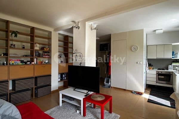 2 bedroom flat to rent, 50 m², 