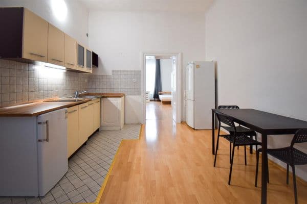 3 bedroom flat to rent, 95 m², Václavská, Brno 3 bedroom flat to rent, 95 m², Václavská, Brno