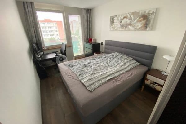3 bedroom flat to rent, 70 m², Prague, Prague