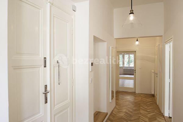 2 bedroom with open-plan kitchen flat to rent, 91 m², Prague, Prague