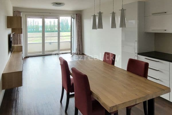 2 bedroom with open-plan kitchen flat to rent, 86 m², Prague, Prague