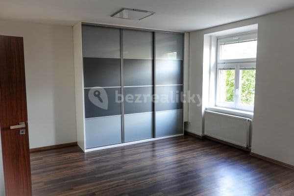 1 bedroom with open-plan kitchen flat to rent, 73 m², Novovysočanská, Prague, Prague