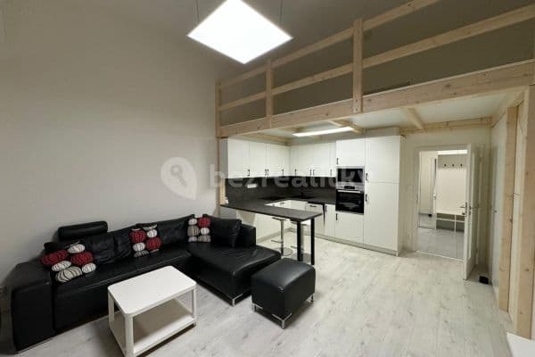Studio flat to rent, 40 m², Lindleyova, Studio flat to rent, 40 m², Lindleyova,