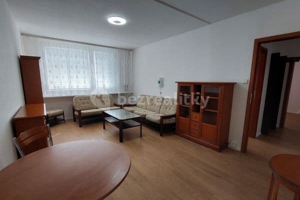 3 bedroom flat to rent, 66 m², Prague, Prague