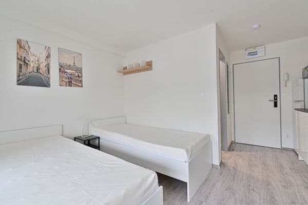 Studio flat to rent, 16 m², Hybešova, Brno, Jihomoravský Region Studio flat to rent, 16 m², Hybešova, Brno, Jihomoravský Region