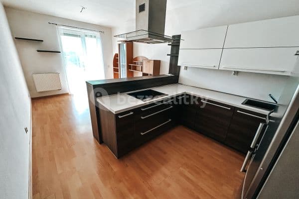 1 bedroom with open-plan kitchen flat to rent, 44 m², Peškova, Olomouc, Olomoucký Region