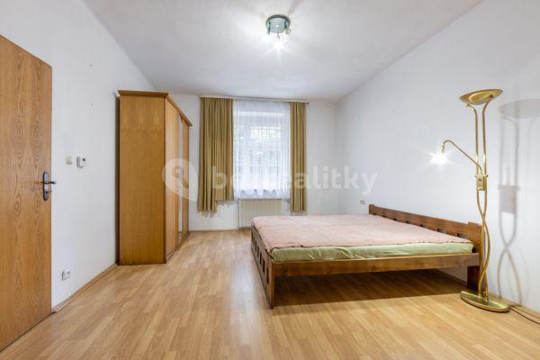 2 bedroom flat for sale, 65 m², Vrchlického, Karlovy Vary
