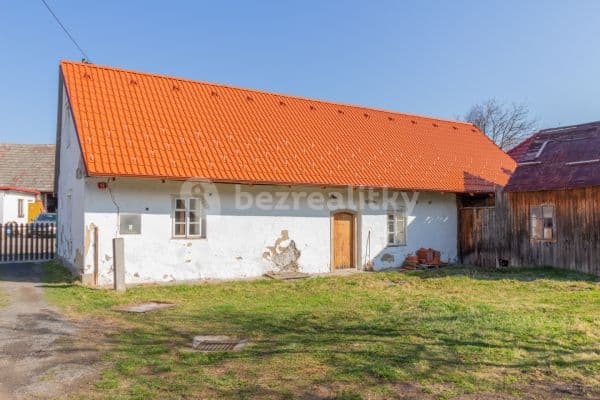 recreational property for sale, 380 m², Soběšice, Plzeňský Region