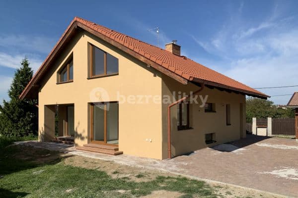 house for sale, 340 m², Pod Zlámaným, Kunice, Středočeský Region
