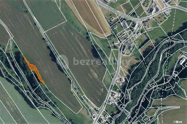 plot for sale, 1,219 m², Dubnice
