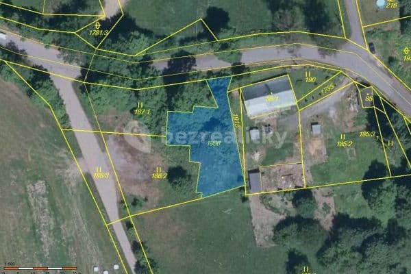 plot for sale, 602 m², Luby